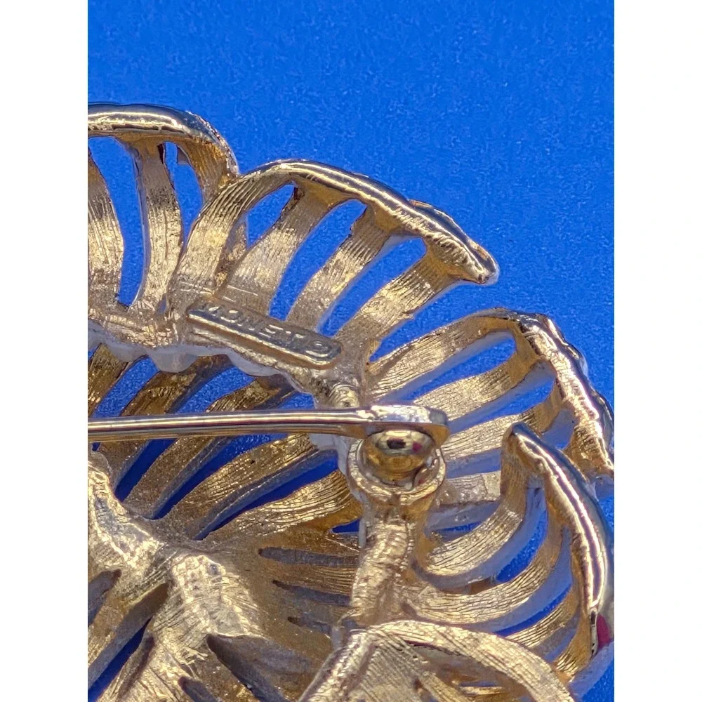 Vintage Monet Swirl Brooch White Gold Tone Enamel Layered Round Pin Accessory